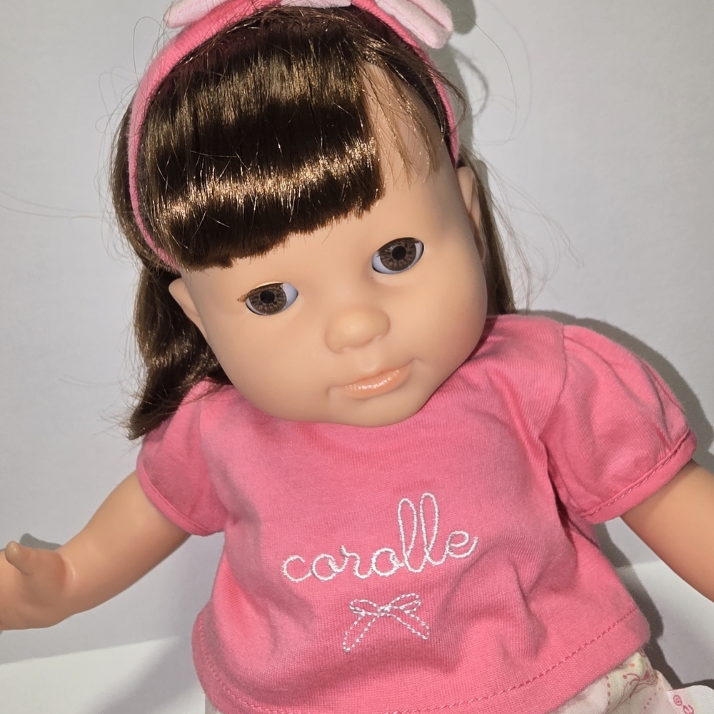 14" Corelle Pink Baby Doll with Brown Eye/Hair & Brush - Picture 2 of 16